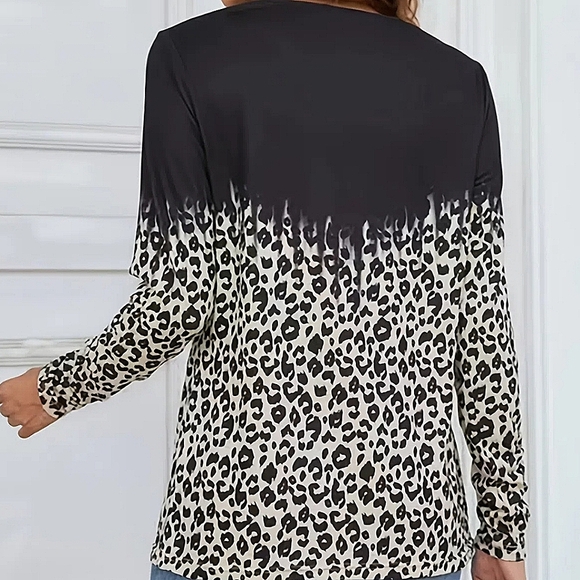 Women's T-shirt Casual Leopard Print. - Picture 3 of 6